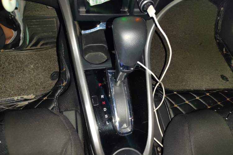 Used Honda Crider 2016 1.8L CVT Comfort Version Gear Lever