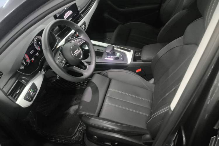 Used Audi A4L 2020 40 TFSI Fashion Dynamic Model
