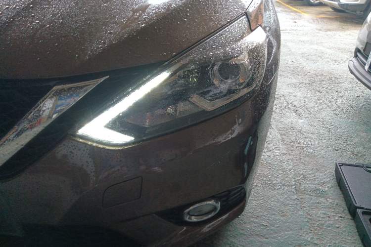 Used Nissan Sylphy 2019 1.6XV CVT Smart Connect Luxury Edition China VI Standard
