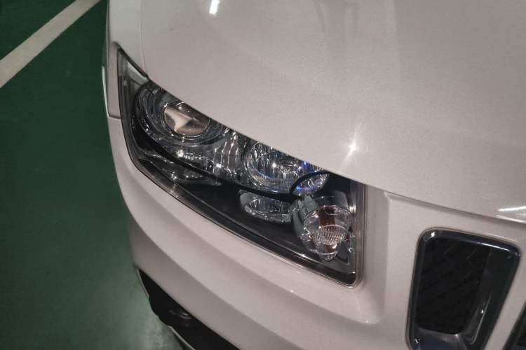 Used Jeep Compass 2013 2.0L two-wheel drive sport version