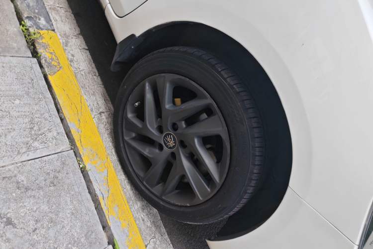 Used BYD Qin New Energy 2019 High-Range Deluxe Model