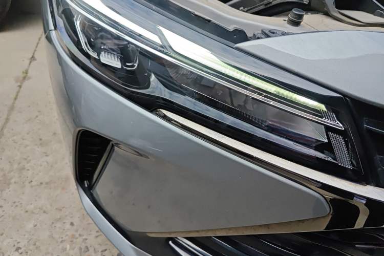 Used Chevrolet Monza 2024 1.5L Dual-Clutch Enjoyment Edition Right Front Headlight