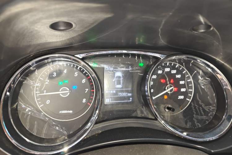 Used Wuling Hongguang 2015 1.5L S1 Comfort China V Standard Instrument Cluster