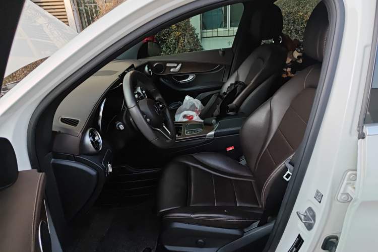 Used Mercedes-Benz GLC 2020 GLC 260 L 4MATIC Luxury Model
