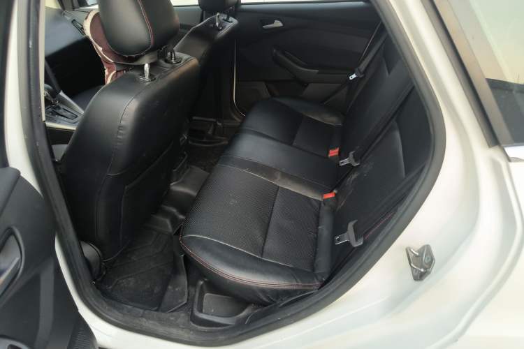 Used Ford Focus 2018 Hatchback Classic 1.6L Automatic Comfort Plus SmartDrive Edition