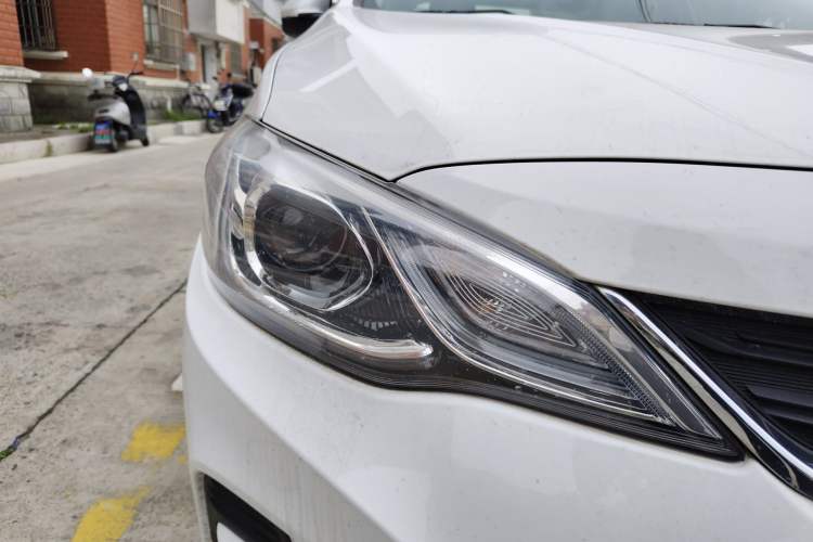 Used Chevrolet Cavalier 2016 1.5L Manual Xinyue Edition Exterior 6