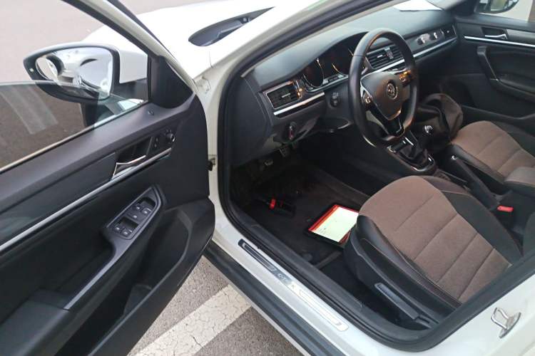 Used Volkswagen C-TREK 2018 1.5L Manual Comfort Model