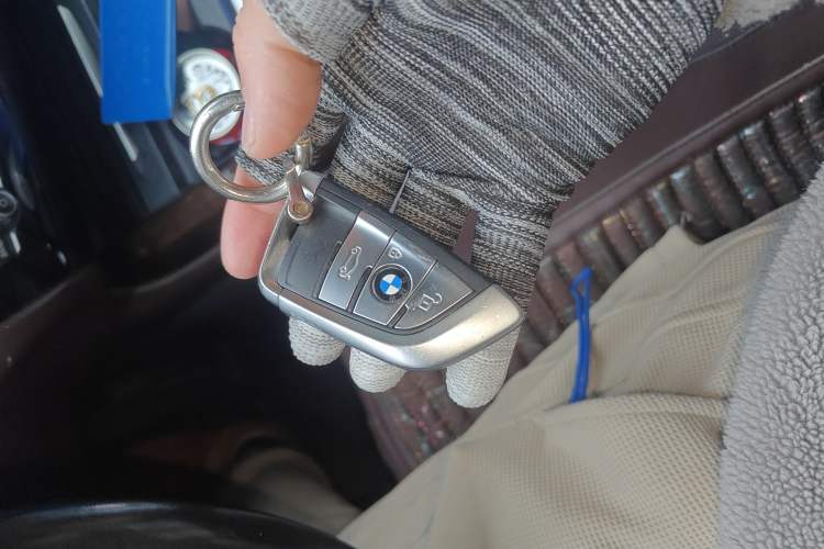 Used BMW X5 2017 xDrive28i
