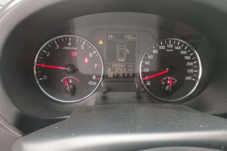 Used Dongfeng Fengdu MX6 2015 2.0L CVT 4x4 Dream Edition Odometer Close Up