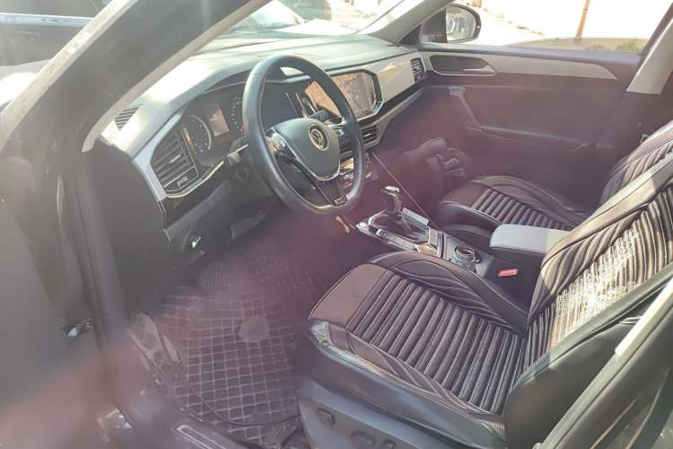 Used Volkswagen Tayron 2020 330TSI Two-Wheel Drive Luxury Smart Connectivity Version Driver Seat