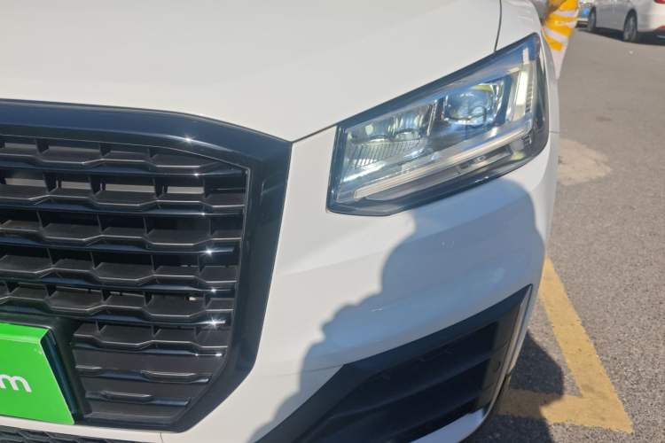 Used Audi Q2L 2018 35 TFSI Fashion Dynamic Version China VI Emission Standard