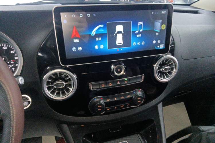 Used Mercedes-Benz Vito 2016 2.0T Elite Edition
