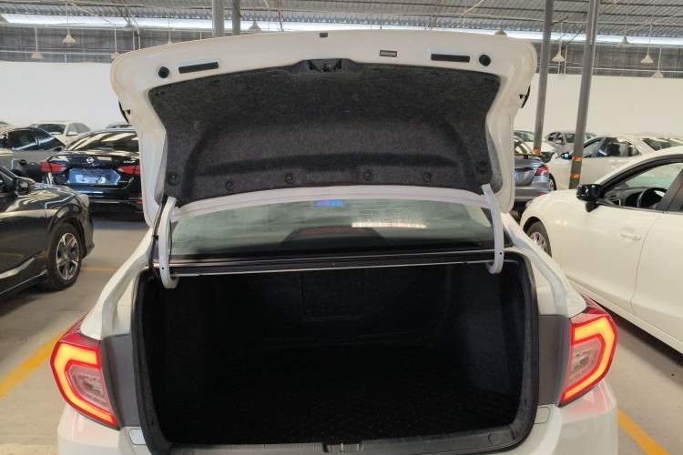 Used Honda Crider 2019 180 Turbo CVT Luxury Edition China VI Emission Standard Trunk