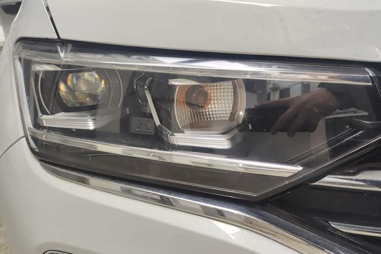 Used Volkswagen Tayron 2019 330TSI Two-Wheel Drive Luxury Model China VI Standard
