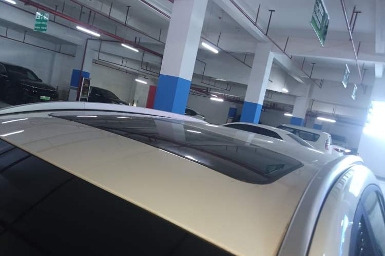 Used Geely Auto Vision S1 2019 Upgraded Model 1.5L CVT Luxury Version Roof