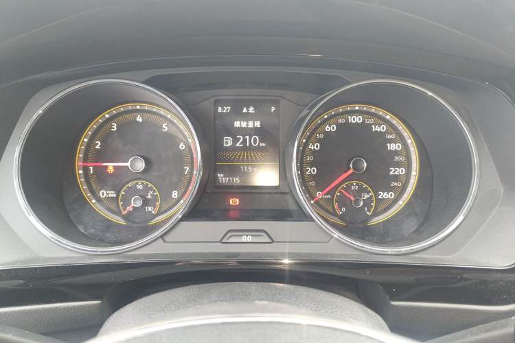 Used Volkswagen Tiguan L 2019 Revised 330TSI Automatic Two-Wheel Drive Smart & Luxury Edition China VI Standard Instrument Cluster