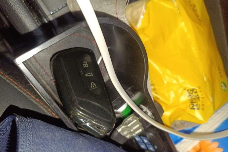 Used Volkswagen Tiguan L 2019 330TSI Automatic Two-Wheel Drive Panoramic Comfort Edition China V Standard Interior 1