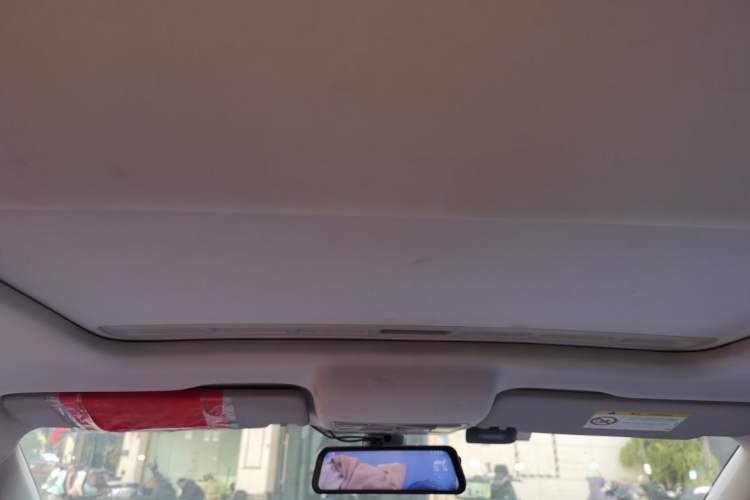 Used Volkswagen Santana 2015 1.6L Manual Comfort Edition
