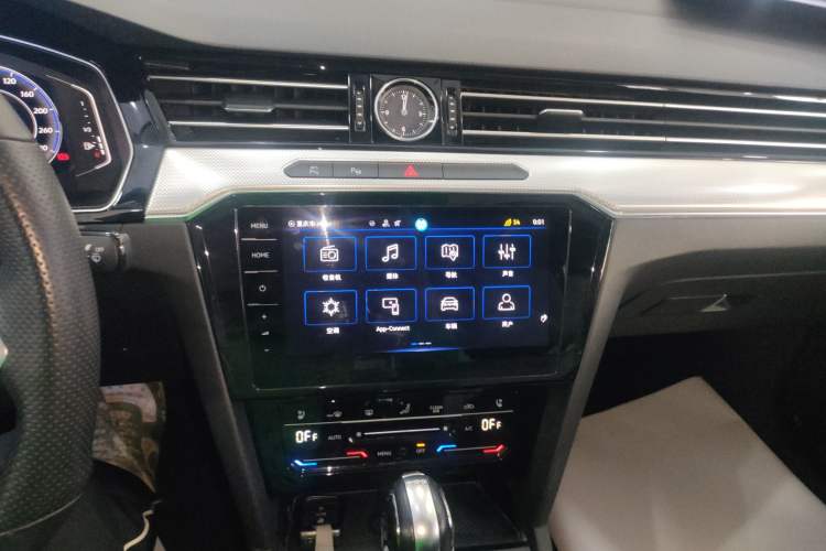 Used Volkswagen Magotan 2023 2 Million Units Limited-Edition 380TSI DSG Flagship Version