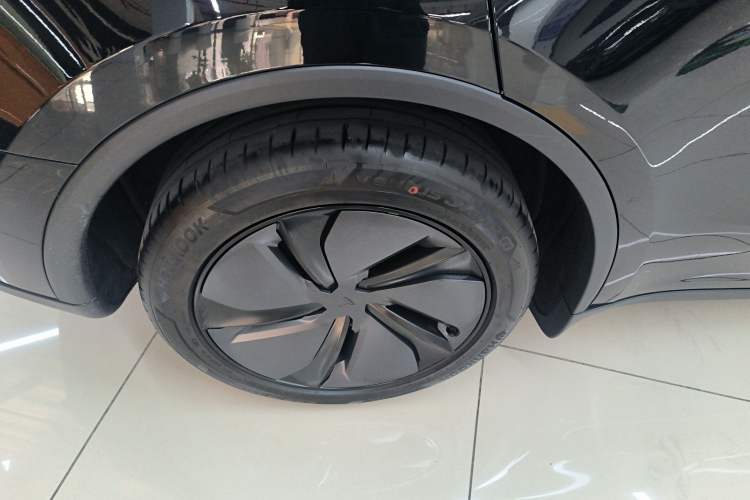 Used Tesla Model Y 2026 Model Long-Range Rear-Wheel-Drive Version