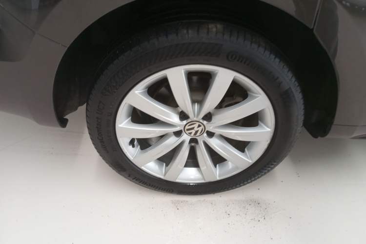 Used Volkswagen Sharan 2014 2.0 TSI Comfort Model