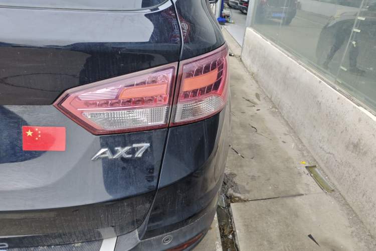 Used Dongfeng Aeolus AX7 2015 2.0L Automatic Zhiyi Trim
