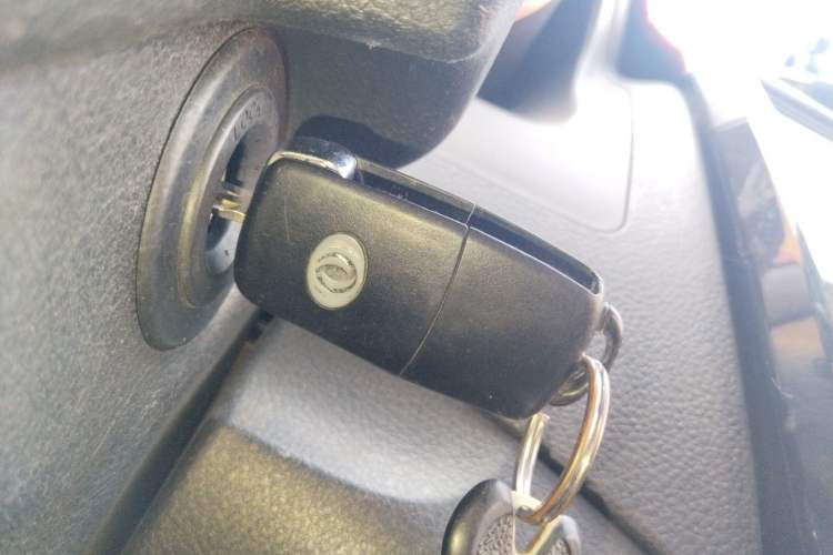 Used FORTHING Joyear X5 2015 1.6L Manual Luxury Model
