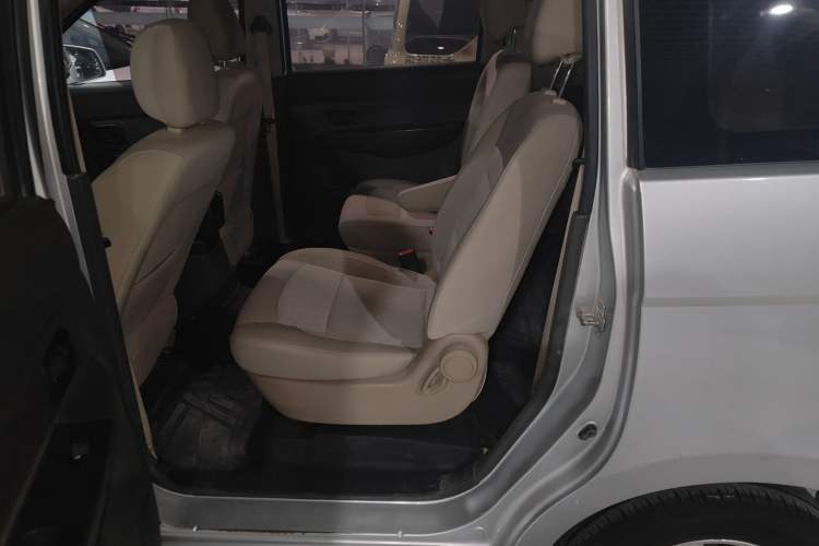 Used Wuling Hongguang 2014 1.5L S Standard Version
