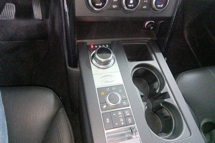 Used Land Rover Discovery 2017 3.0 SC V6 SE