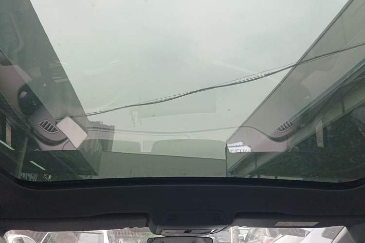 Used Volkswagen ID.UNYX 2024 Revised Ultra Long-Range Version Headliner