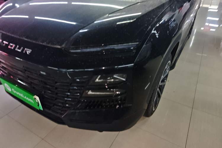 Used JETOUR Dashing i-DM 2023 1.5T DHT Lightning 01
