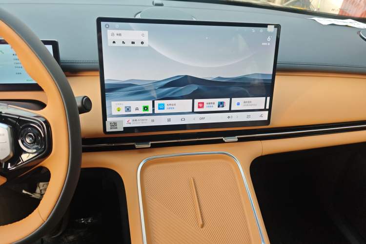 Used Geely Galaxy Xingjian 7 EM-i 2026 Model 130km Launch Edition Audio And AC Panel