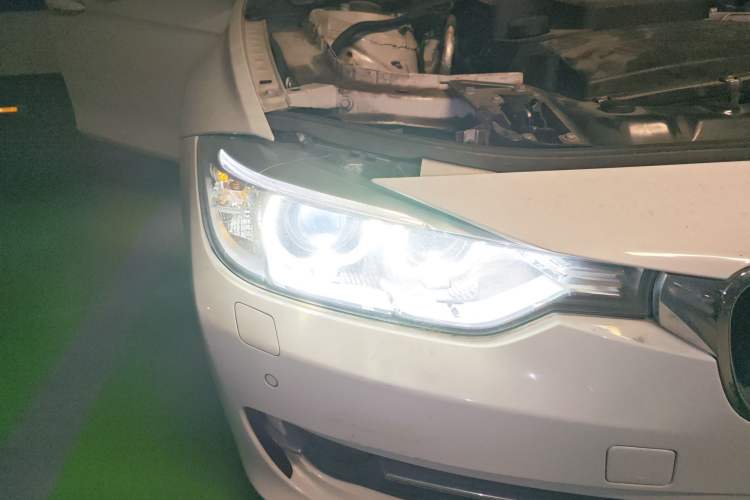 Used BMW 3 Series 2015 320Li Fashion Model
