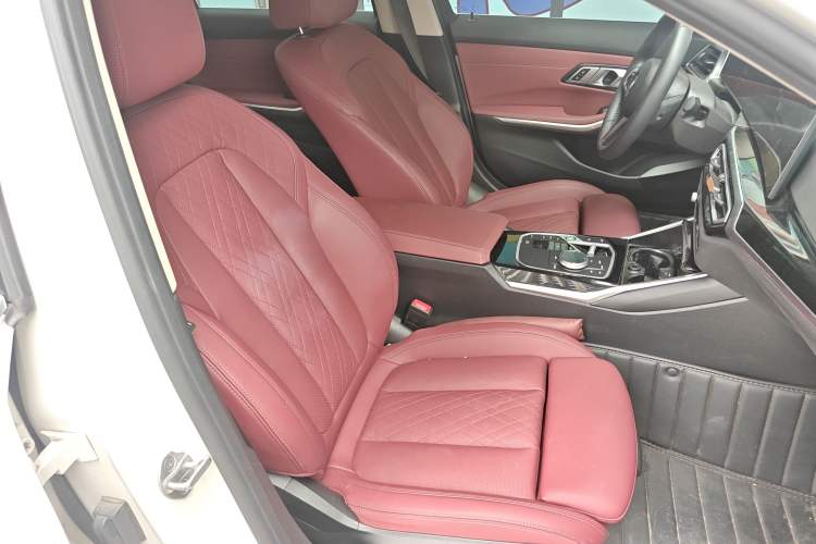 Used BMW i3 2024 eDrive 35 L