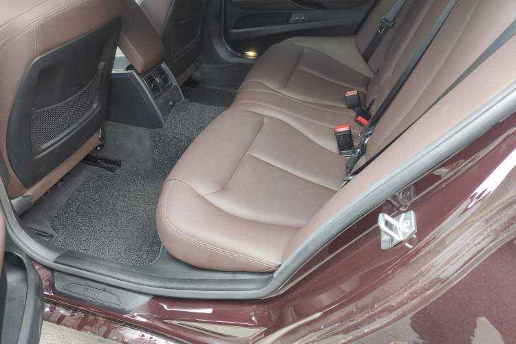 Used BMW 3 Series 2018 320Li Fashion Model
