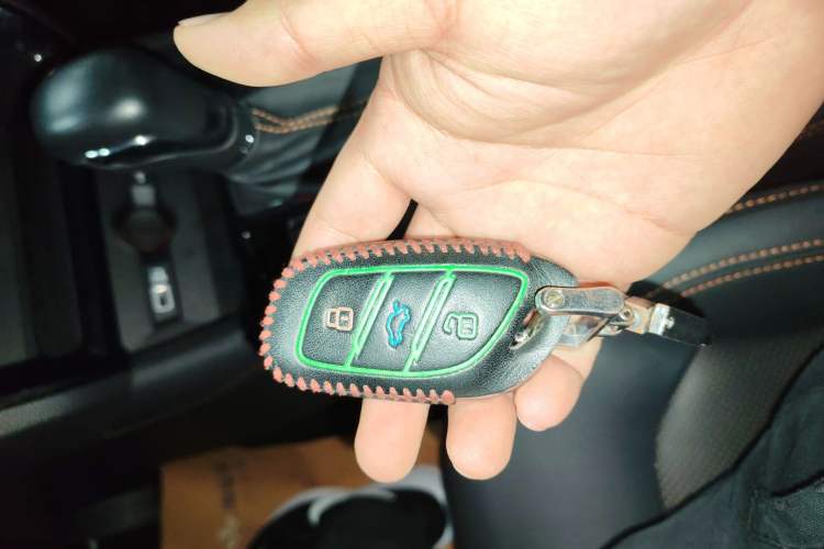 Used Roewe RX3 2021 PRO 1.6L CVT Flagship Model
