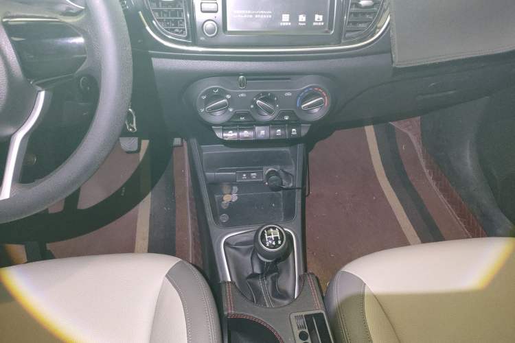 Used Kia Pegas 2017 1.4L Manual Deluxe Edition
