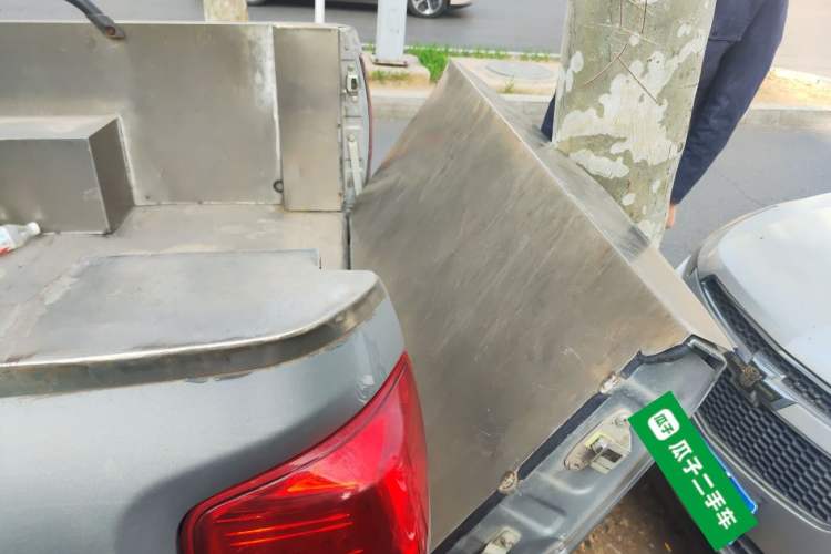 Used Great Wall Poer 2019 2.0T Commercial Version Manual Diesel 4x4 Elite Long-Box GW4D20M