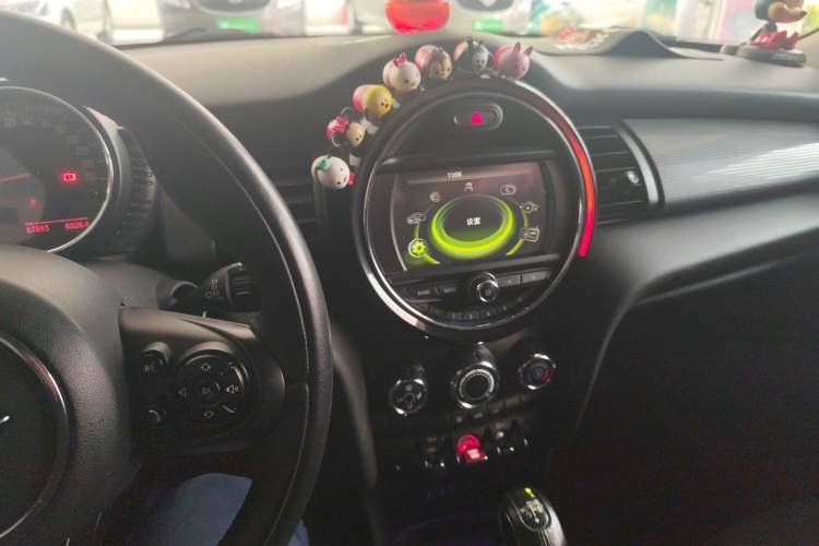 Used MINI 2014 1.5T COOPER Fun