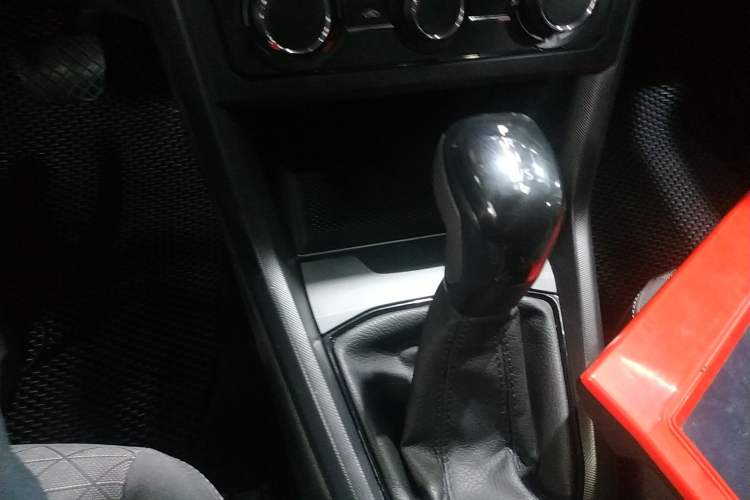 Used Volkswagen T-Cross 2023 Revised 1.5L Automatic Fashion Edition Gear Lever