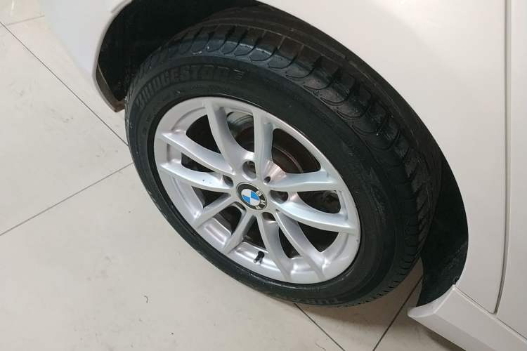 Used BMW 1 Series 2018 118i Leading Model Right Rear Wheel Hub