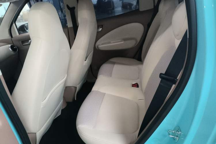 Used Wuling Hongguang MINIEV 2025 Four-Door Version Premium Edition Left Rear Seat