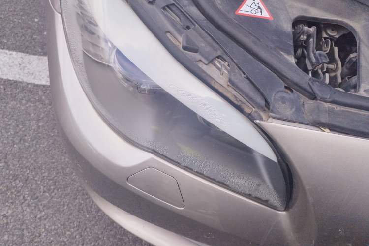 Used BMW 5 Series 2011 523Li Luxury Model