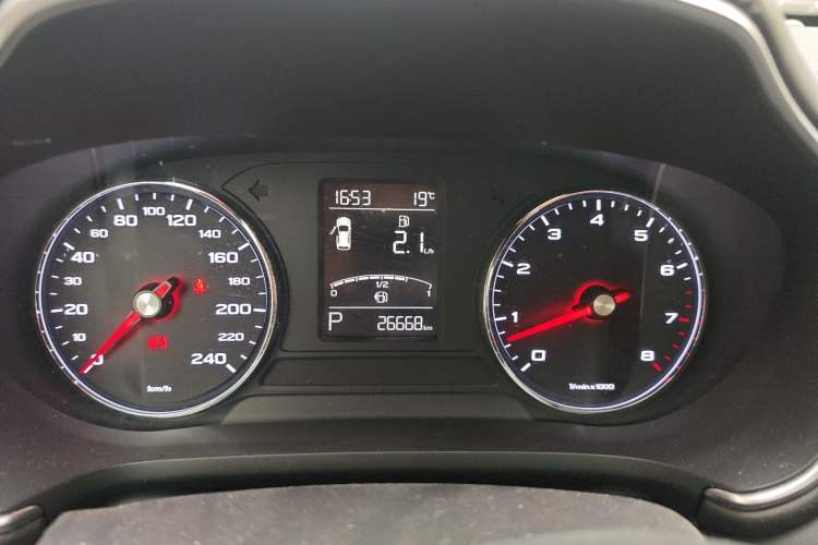 Used MG HS 2018 20T Automatic Two-Wheel Drive Hormone Dynamic Edition China V Standard Instrument Cluster