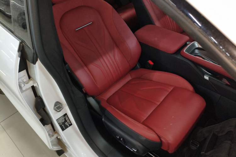 Used Zeekr 007GT 2025 Rear-Drive Intelligent Driving Version 75 kWh