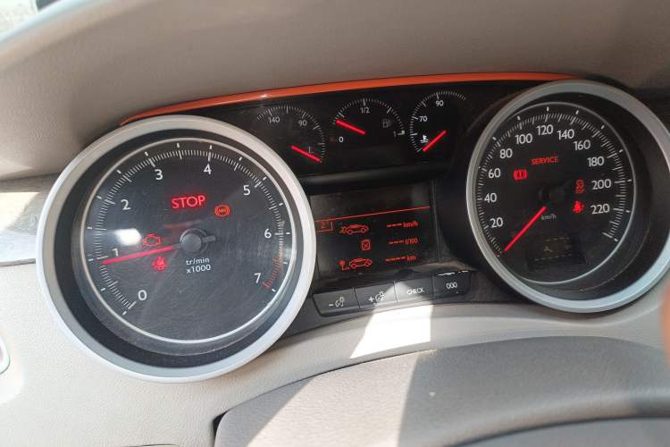 Used Peugeot 508 2011 2.0L Manual Classic Edition Odometer Close Up