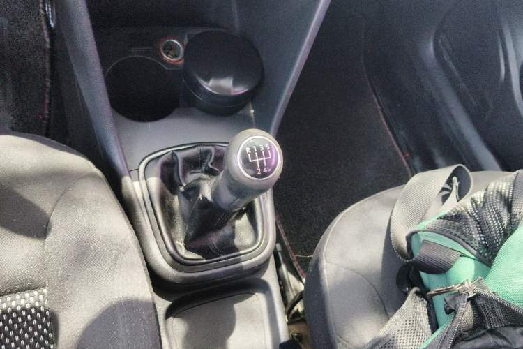 Used Volkswagen Polo 2011 1.4L Manual ZhiShang Edition