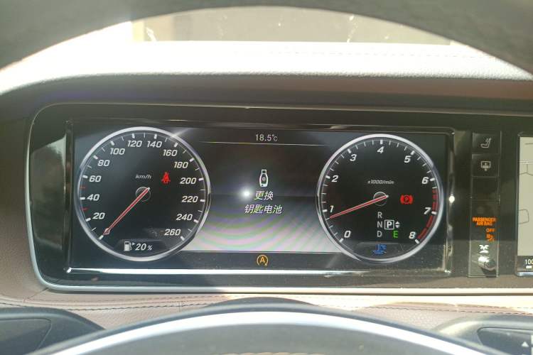 Used Mercedes-Benz S-Class 2014 S 320 L Luxury Model
