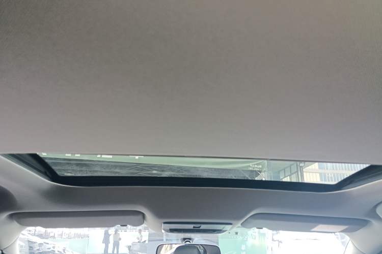 Used Nissan Sylphy 2025 1.6L CVT Genuine Edition Headliner