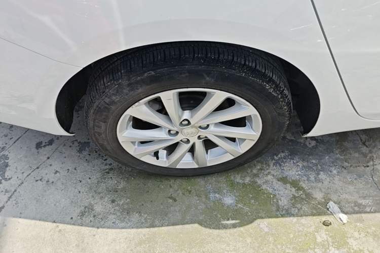 Used Buick Verano 2017 Sedan 15S Automatic Leading Model